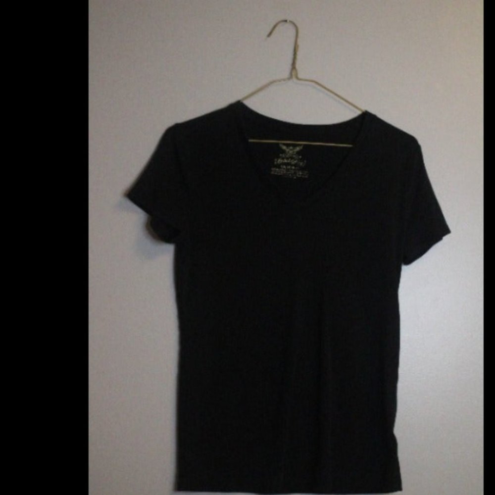 Black tshirt